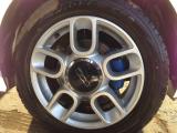 Nuovi cerchi sport con pinze freno blu e gomme toyo proxes